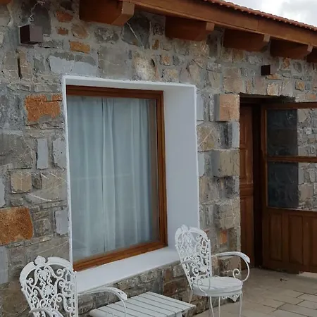 Vakantiehuis Sophid Village Ardani Amoopi
