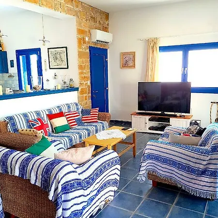 Sophid Village Ardani Vakantiehuis